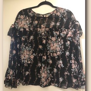 New- Neverworn - Blouse Black Floral Size:8Missy